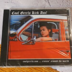 🌟3/$25🌟 Cool Grrrls Kick Ass! CD